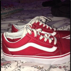 RED OLD SKOOL VANS